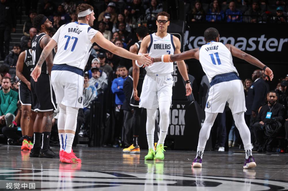 队硬碰硬 队硬碰硬