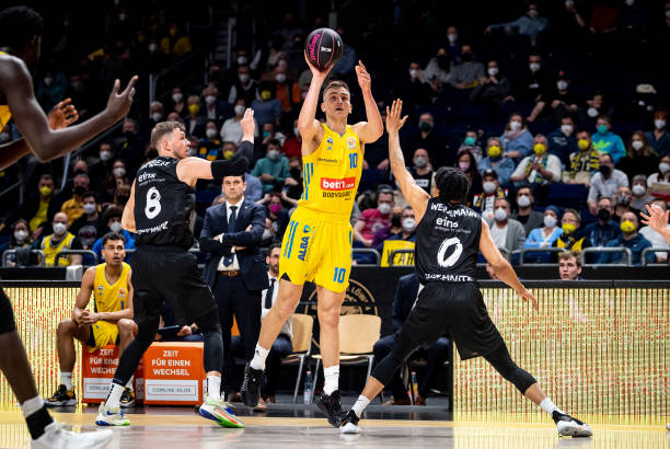 注的是王楚 注的是王楚