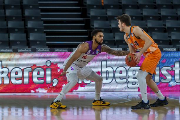 活的江湖 活的江湖